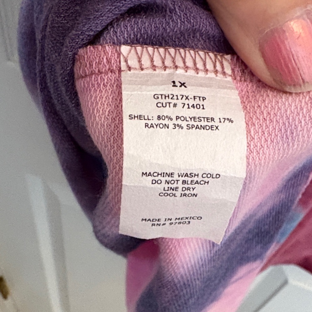 Green Envelope NWT Scoop Neck Tie-Dye Tee - Pink, Blue, Purple - Picture 6 of 6
